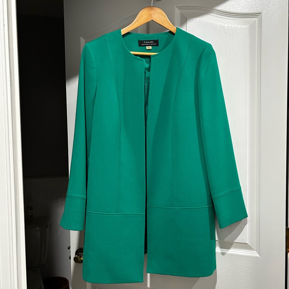Lot of two size 12 blazers; Long Tahari in green; black Le Suit - one lot